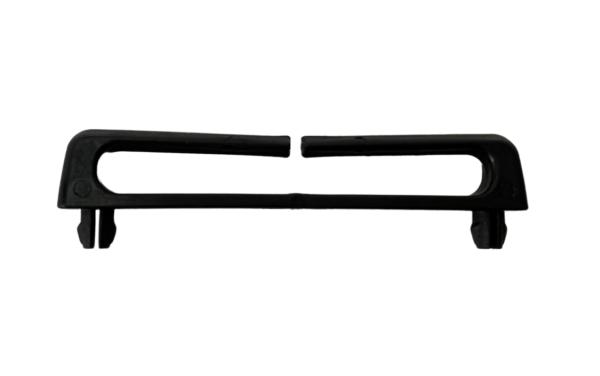 Zugführung am Schutzblech schwarz